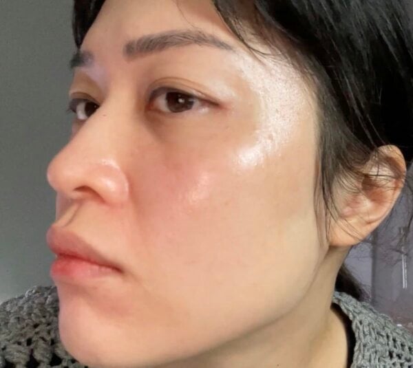 Biore Watery Essence Skin