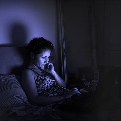 Will Blue Light from Computers and Phones Damage Your Skin?