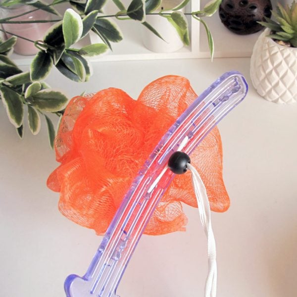 DIY Quick-Dry Scrunchable Shower Sponge on a Stick